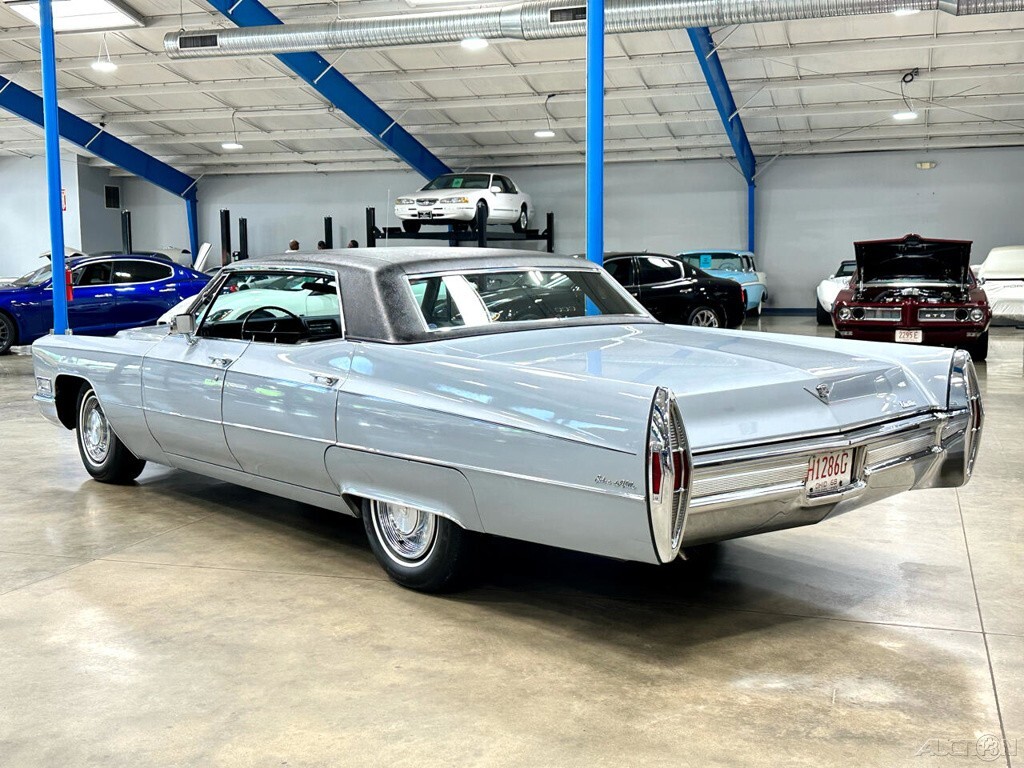 1968 Cadillac DeVille 4dr Hardtop Sedan - photo 5