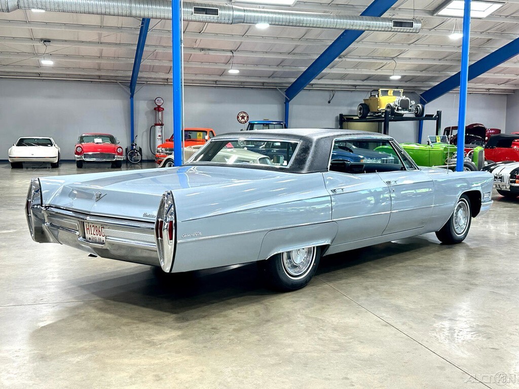 1968 Cadillac DeVille 4dr Hardtop Sedan - photo 7
