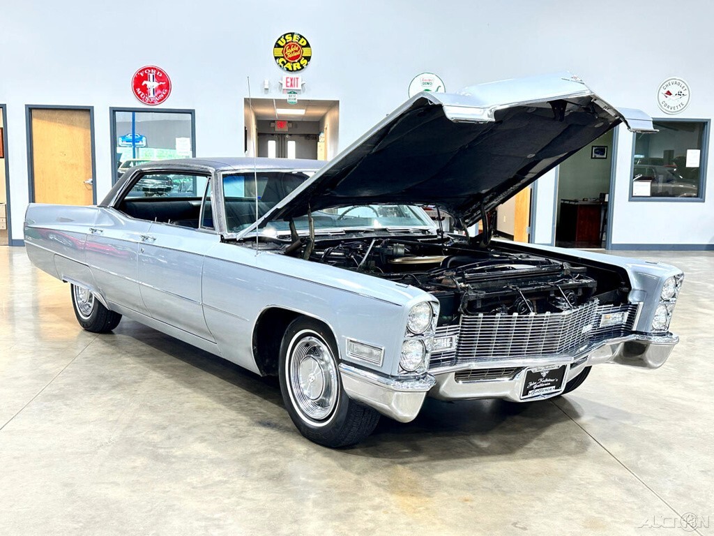 1968 Cadillac DeVille 4dr Hardtop Sedan - photo 9