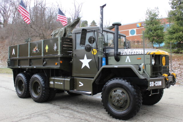 1968 AM General M35 A-2 10 WHEEL DRIVE OVER $100K INVESTED 15,557 MILES 1968 Hummer H1