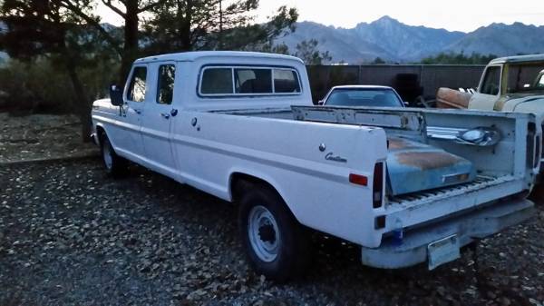 1968 & 1972 Ford F250 Crew Cabs 1968 Ford F-250 Custom