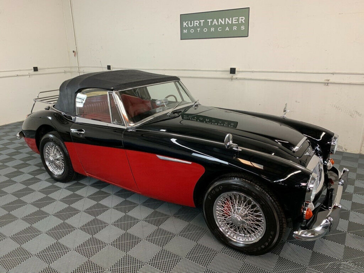 1968 AUSTIN HEALEY 3000 MKIII BJ-8. VERY ATTRACTIVE DRIVER. SHOWS 35,626 MILES. 1967 Austin Healey 3000 1968 AUSTIN HEALEY 3000 MKIII BJ-8 PHASE 2.