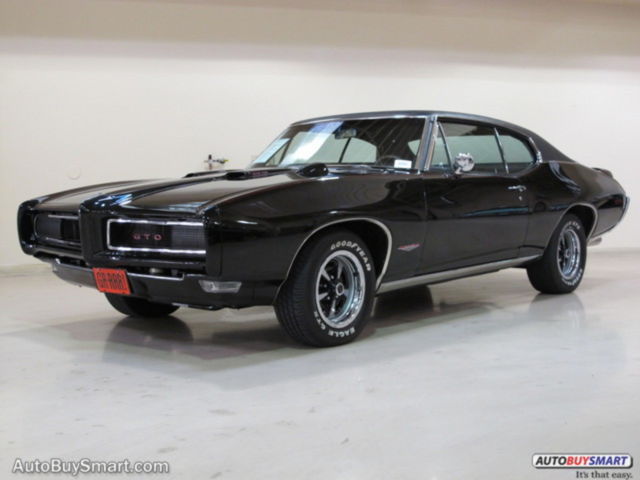 1968 Pontiac GTO 2DR