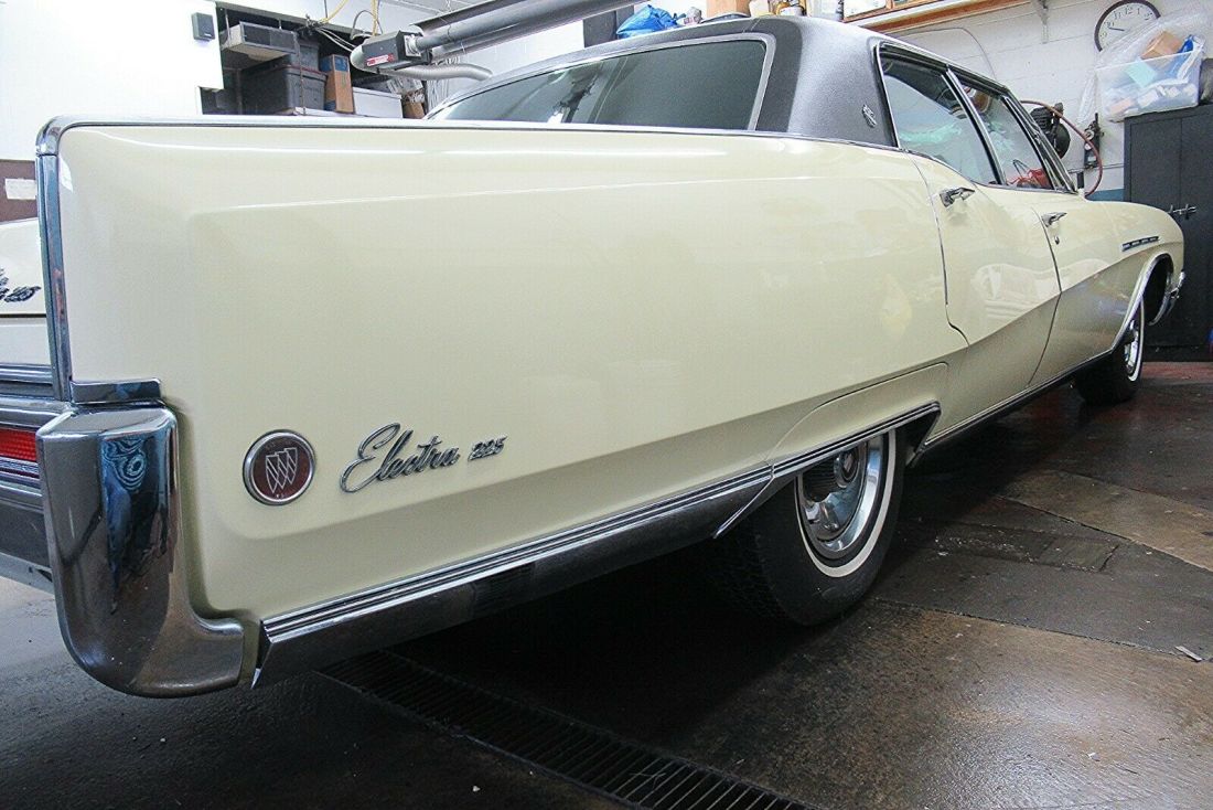 1968 Buick Electra 225 - photo 2
