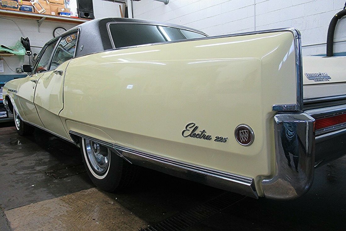 1968 Buick Electra 225 - photo 6