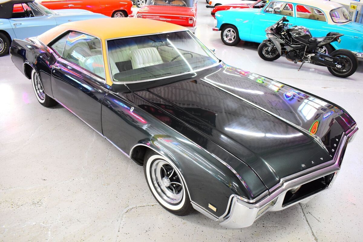 1968 Buick Riviera - photo 2