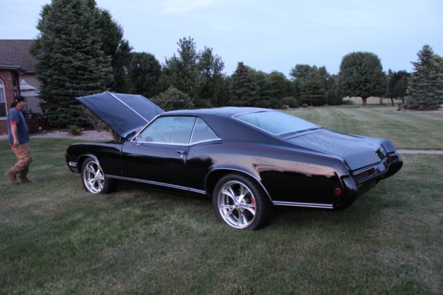 1968 Buick Riviera - photo 2