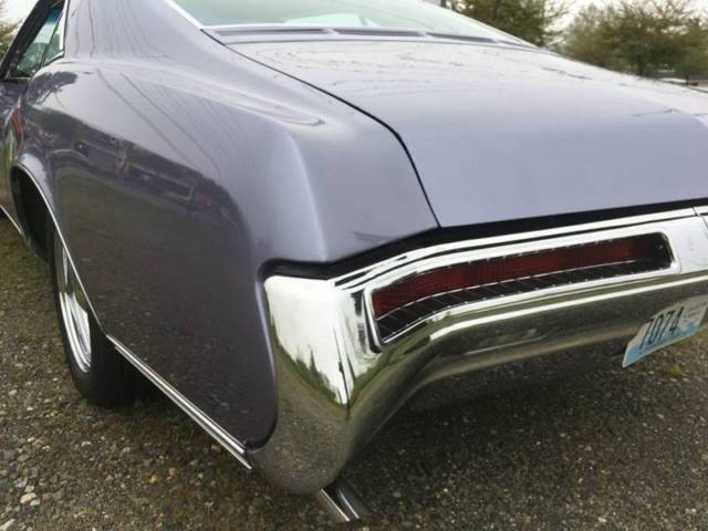 1968 Buick Riviera -- - photo 11