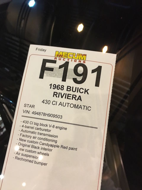 1968 Buick Riviera Bucket Seats with center console shifter - photo 2
