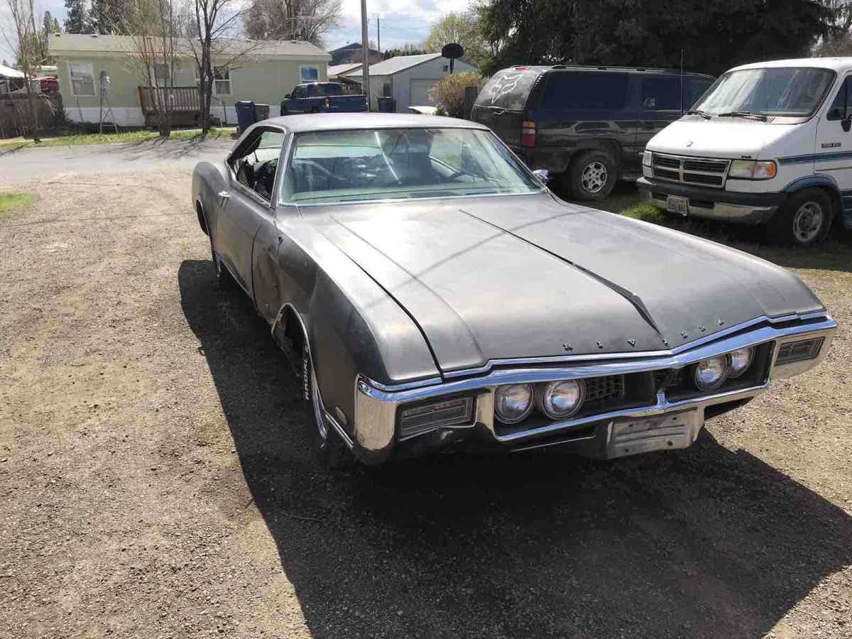 1968 Buick Riviera chrome - photo 2