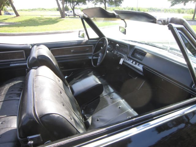 1968 Cadillac DeVille Convertible - photo 10