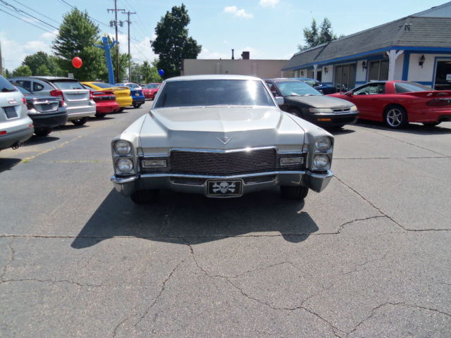 1968 Cadillac DeVille - photo 2