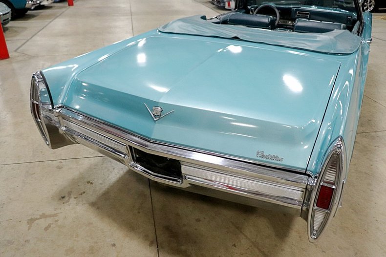 1968 Cadillac DeVille -- - photo 11