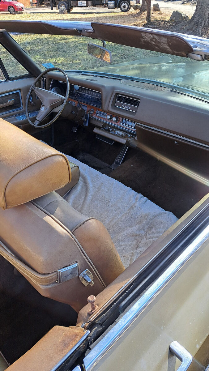 1968 Cadillac DeVille 1 Owner 79K Miles Factory A/C Headrest Baroque Gold Rare! - photo 11