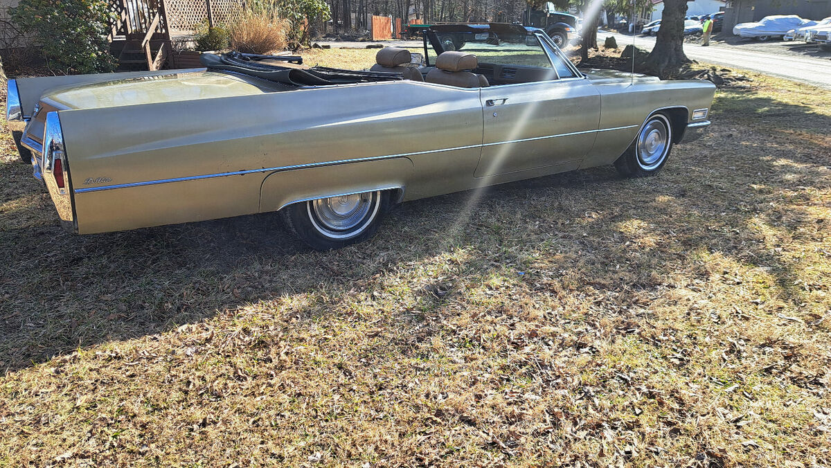 1968 Cadillac DeVille 1 Owner 79K Miles Factory A/C Headrest Baroque Gold Rare! - photo 6