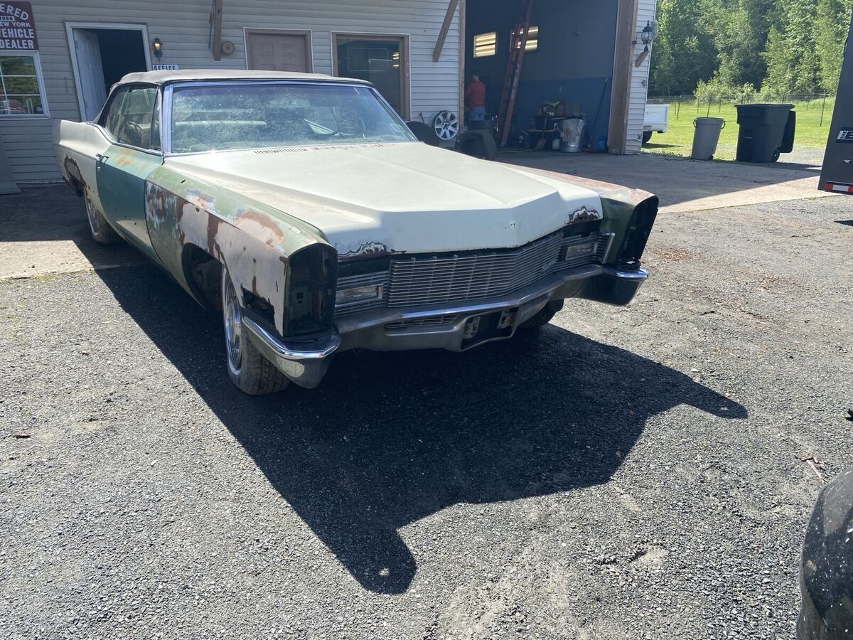 1968 Cadillac DeVille - photo 2