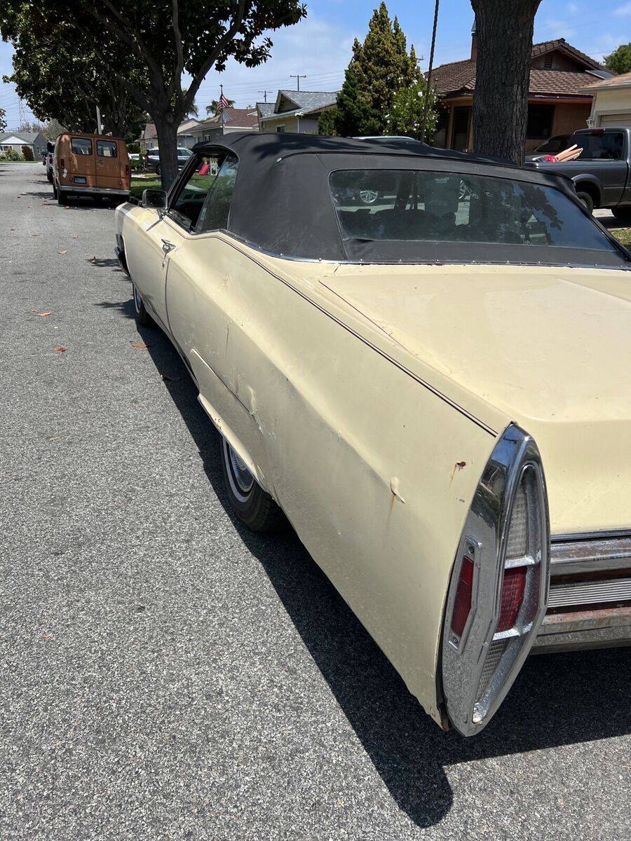 1968 Cadillac DeVille Convertible - photo 12