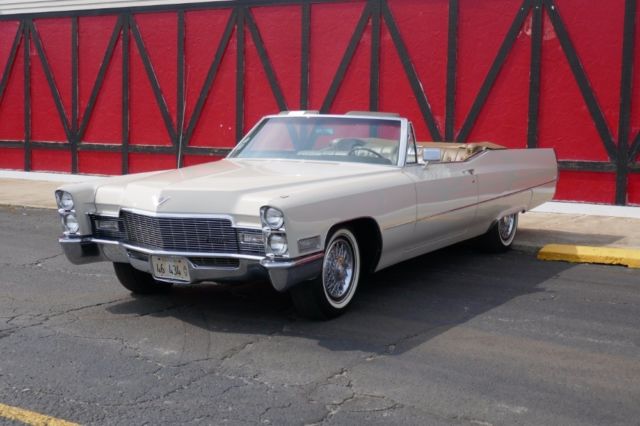 1968 Cadillac DeVille -2 OWNER 16K ORIGINAL MILES- CLASSIC CONVERTIBLE C - photo 2