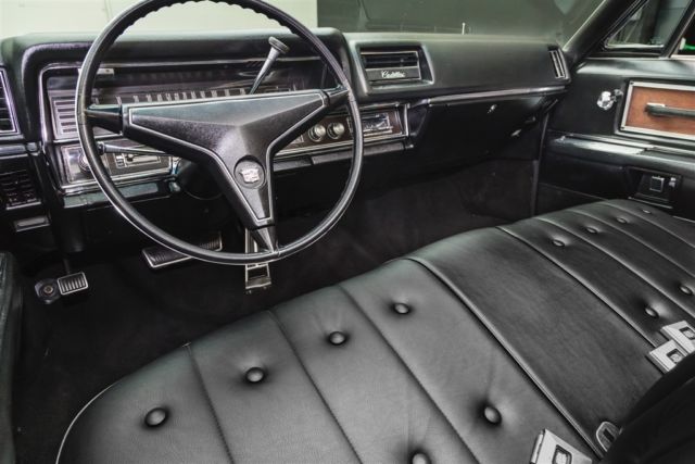 1968 Cadillac DeVille Triple Black 472 - photo 12