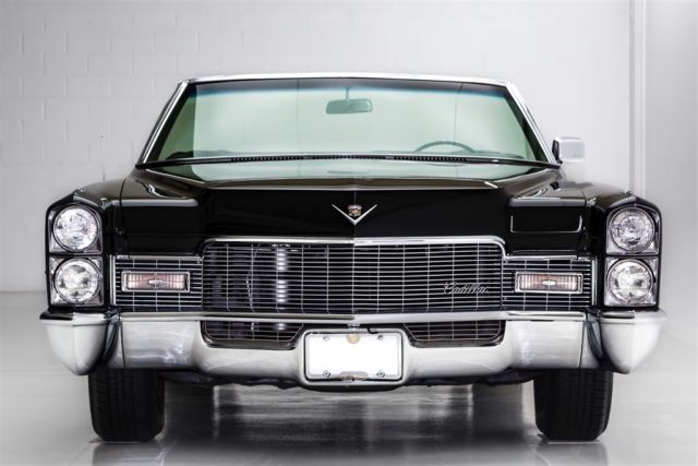 1968 Cadillac DeVille Triple Black 472 - photo 4