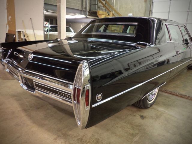 1968 Cadillac Fleetwood 75 Limousine - photo 5