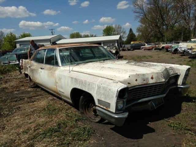 1968 Cadillac Fleetwood Sedan