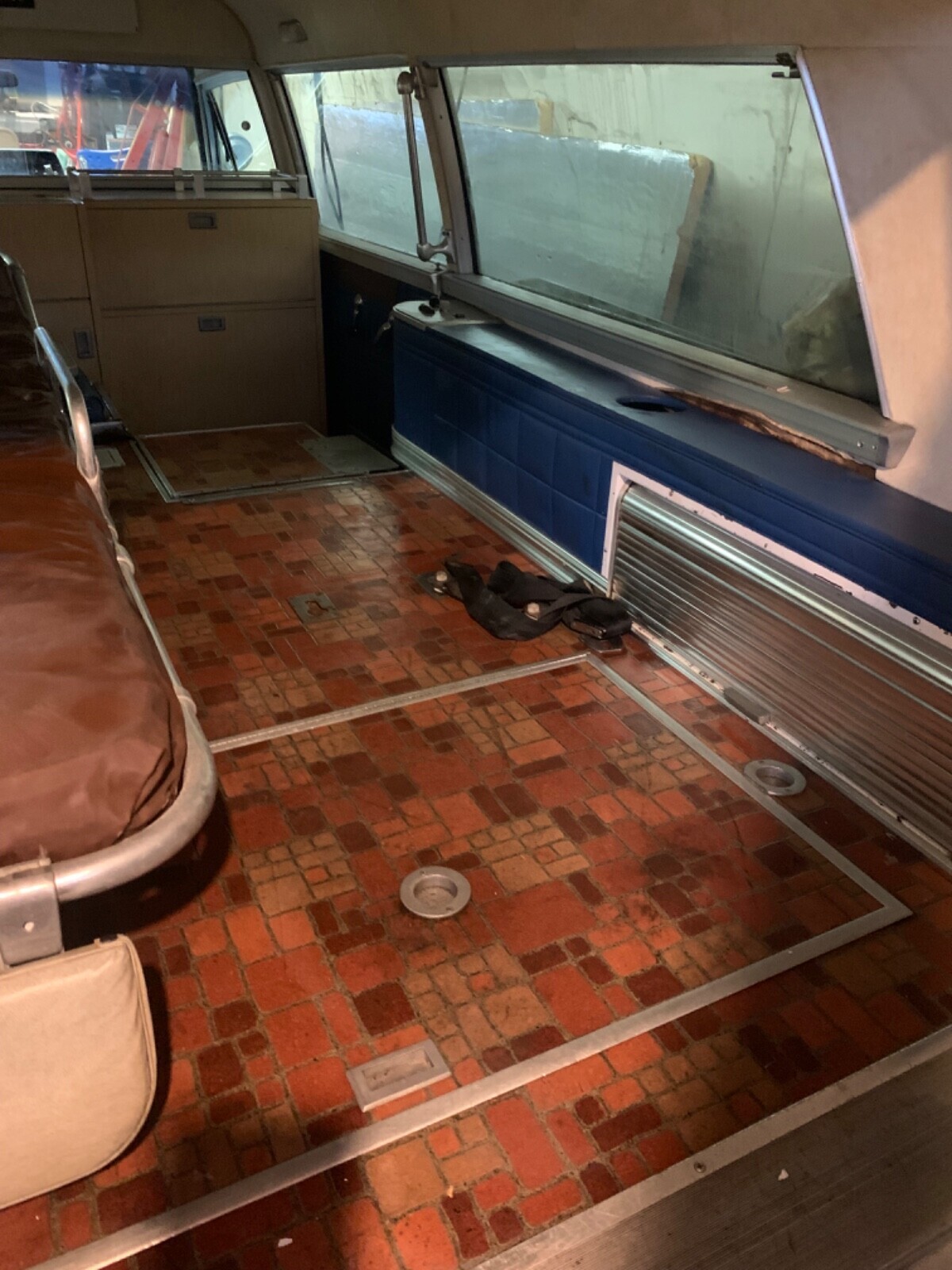 1968 Cadillac Other Miller-meteor ambulance - photo 12