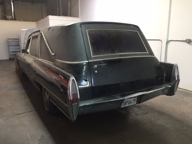 1968 Cadillac Fleetwood Hearse - photo 3