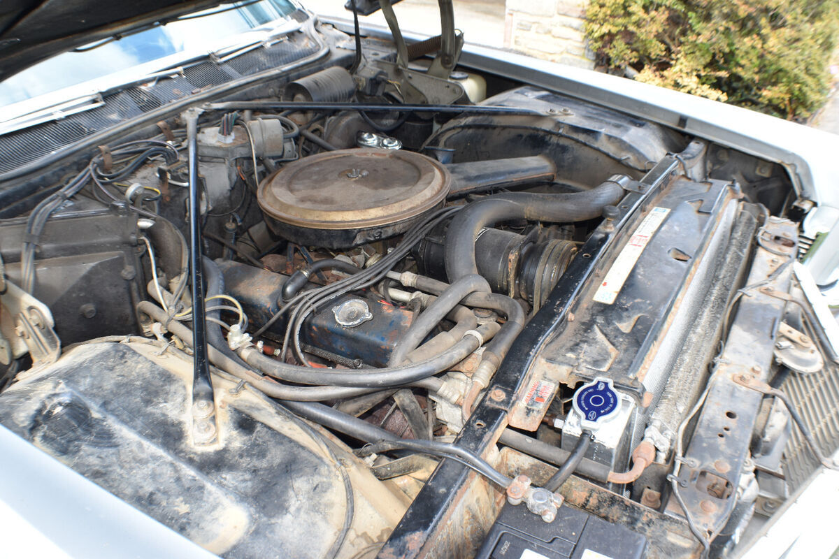 1968 Cadillac DeVille Sedan Very Original One Family Low Mileage - photo 10