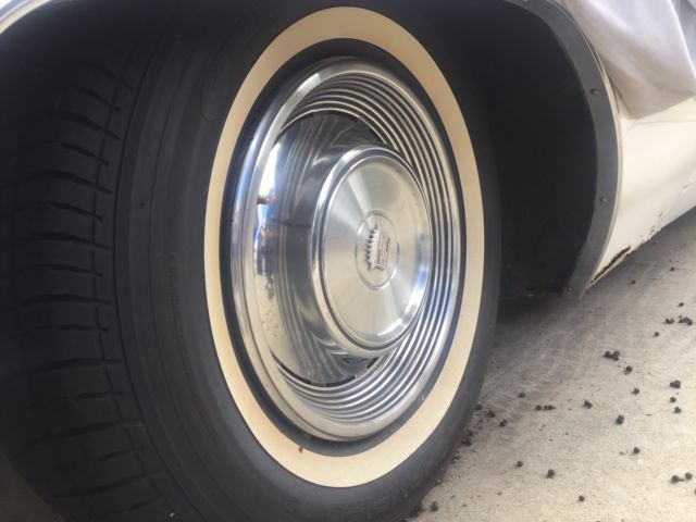 1968 Cadillac DeVille ALL ORIGINAL CLASSY CADDY - photo 3