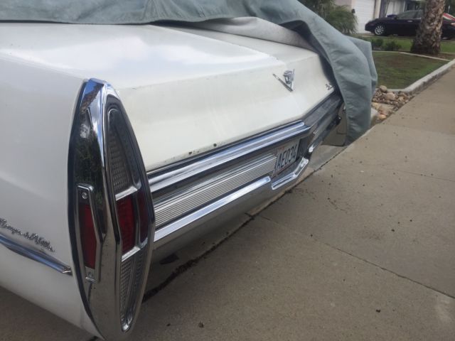 1968 Cadillac DeVille ALL ORIGINAL CLASSY CADDY - photo 4