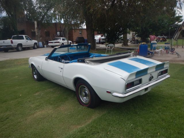 1968 CAMARO CONVERTIBLE 327 AUTOMATIC WEST TEXAS BARN FIND CAR WHITE/BLUE DRIVER 1968 Chevrolet Camaro Convertible