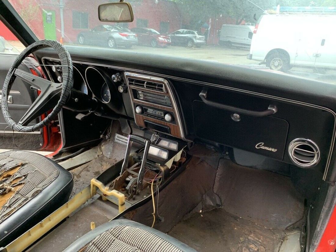 1968 Chevrolet Camaro - photo 10