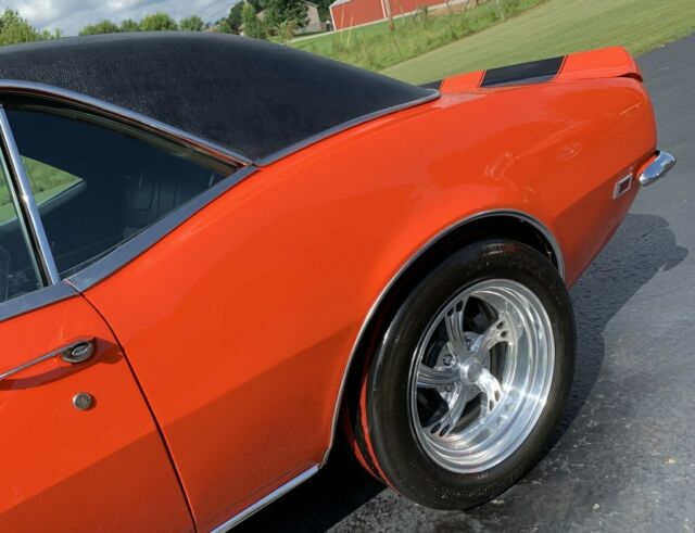 1968 Chevrolet Camaro - photo 13