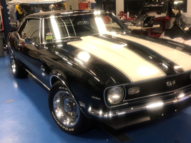 1968 Camaro SS 396, Texas Car Black, White Stripes with Ralley Wheels 1968 Chevrolet Camaro SS