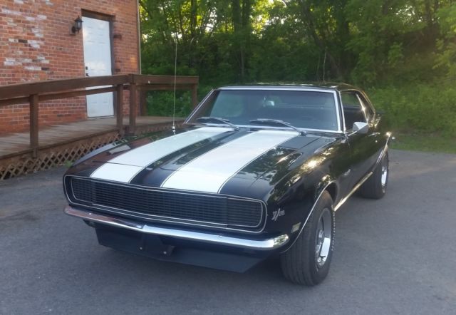 1968 Chevrolet Camaro Z28-RS - photo 2