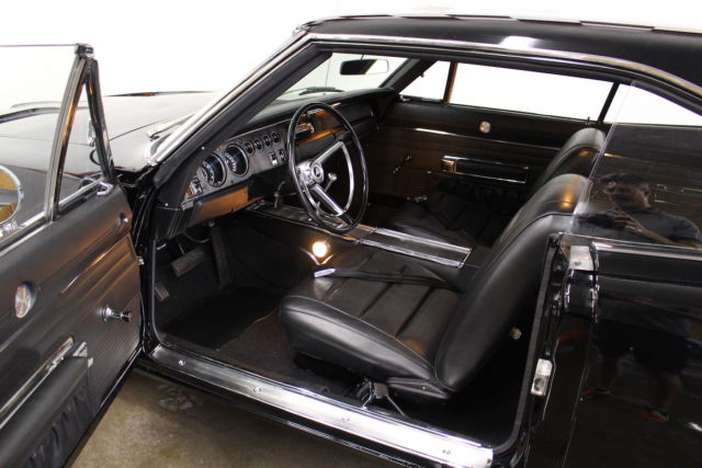 1968 Dodge Charger bucket seat console - photo 8