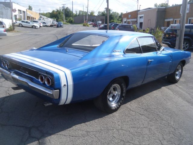 1968 Dodge Charger - photo 2