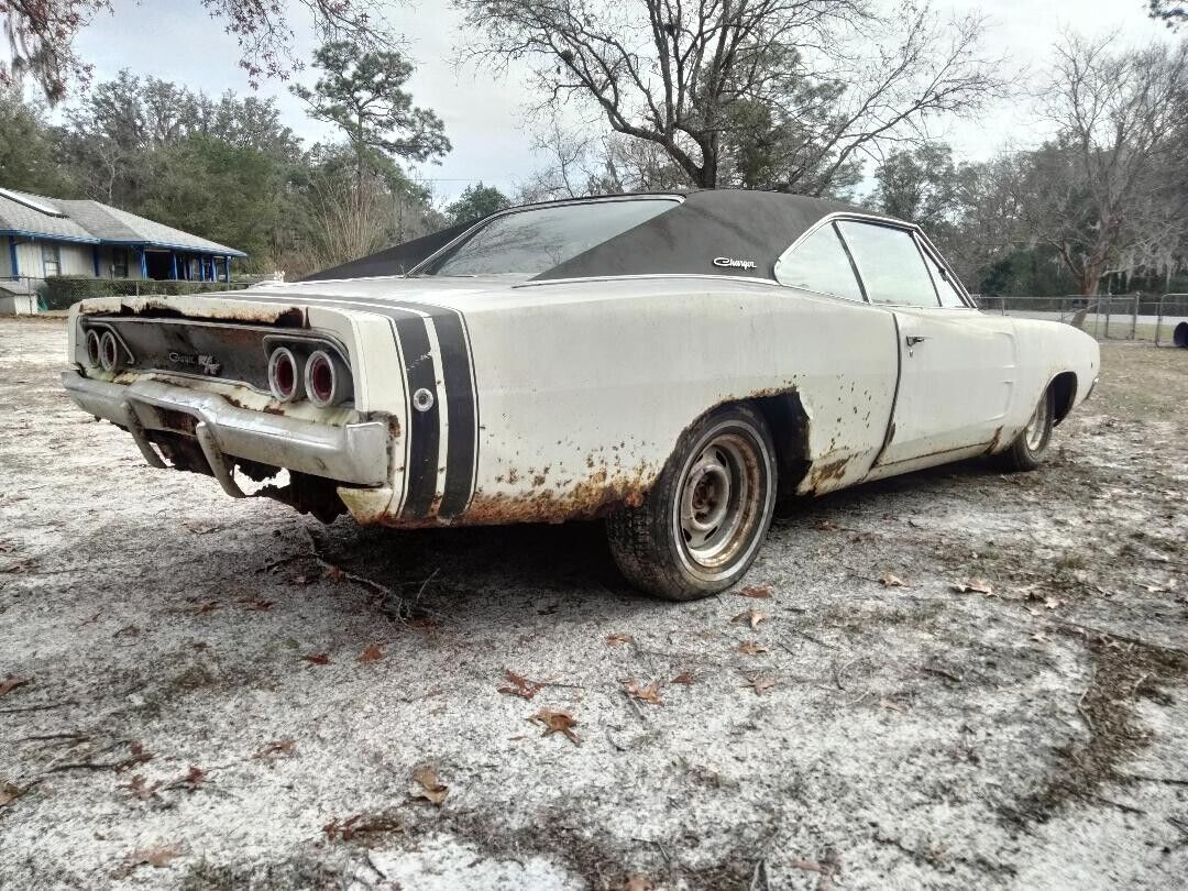 1968 Dodge Charger - photo 3