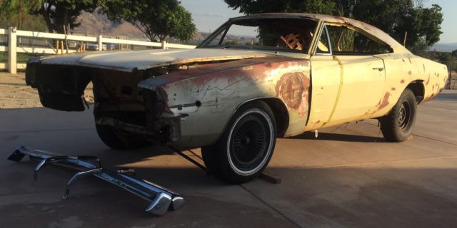1968 Dodge Charger - photo 3