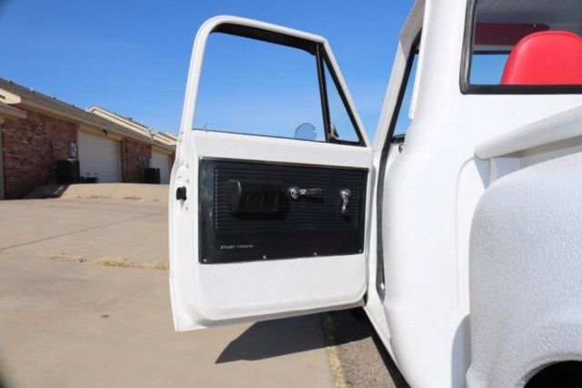 1968 Chevrolet C-10 -PRO TOURING-SUPERCHARGED W/TWIN TURBO'S AND AIR R - photo 11