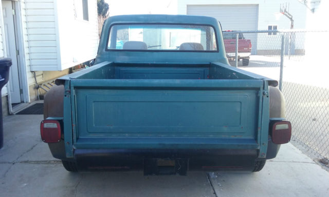 1968 Chevrolet C10 1/2 ton short bed stepside pickup truck- V-8- ESTATE SALE 1968 Chevrolet C-10 Base