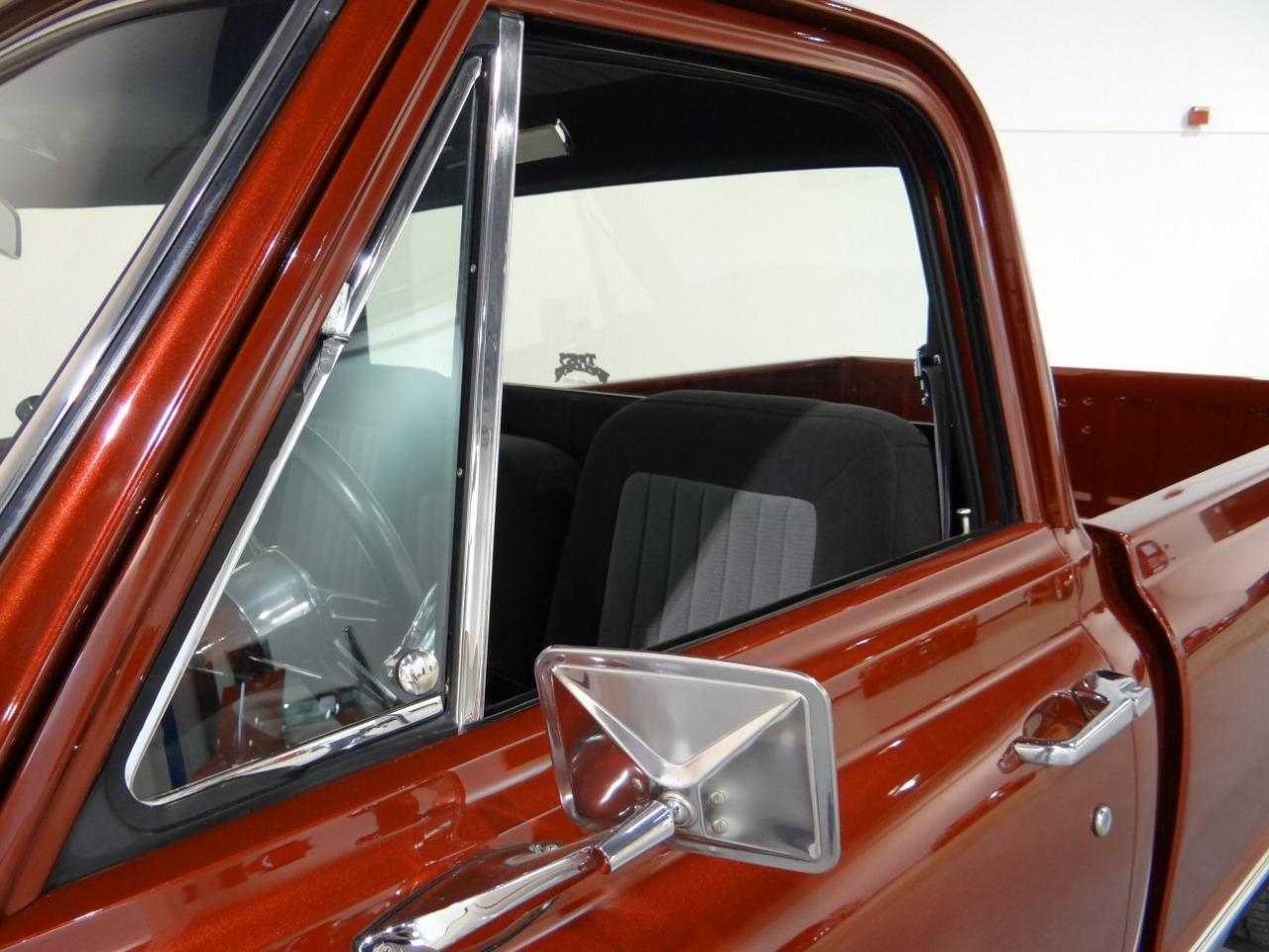 1968 Chevrolet C-10 - photo 9
