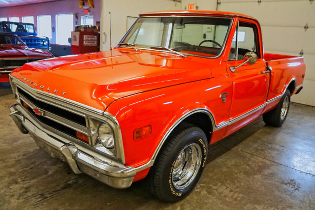 1968 Chevrolet C-10 Big Block Shortbed Fleetside Pickup - photo 2