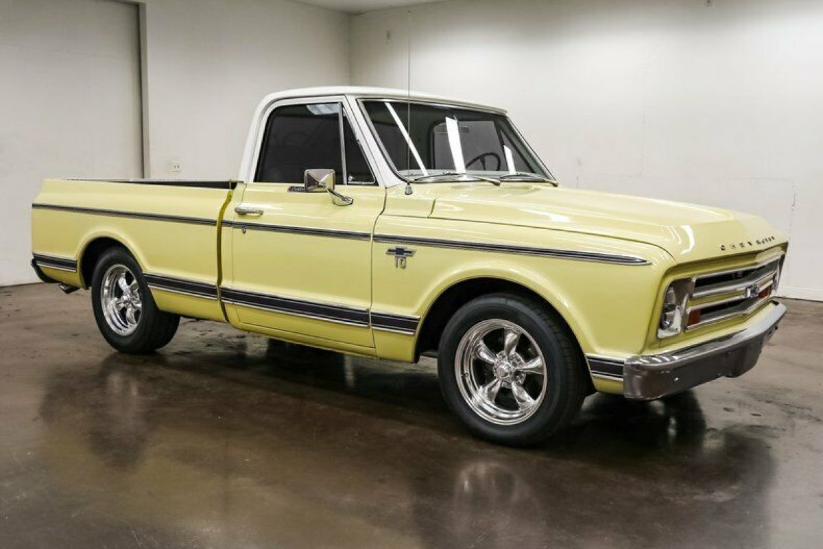 1968 Chevrolet C10 Custom 51420 Miles Yellow Truck 383 Stroker Turbo 350 Automat 1968 Chevrolet C-10 Custom