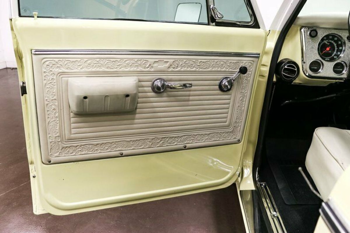 1968 Chevrolet C-10 Custom - photo 12