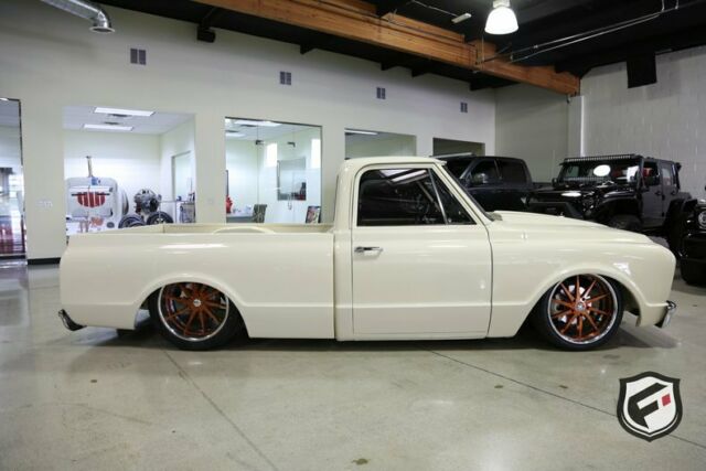 1968 Chevrolet C10 Custom Resto-Mod - photo 3