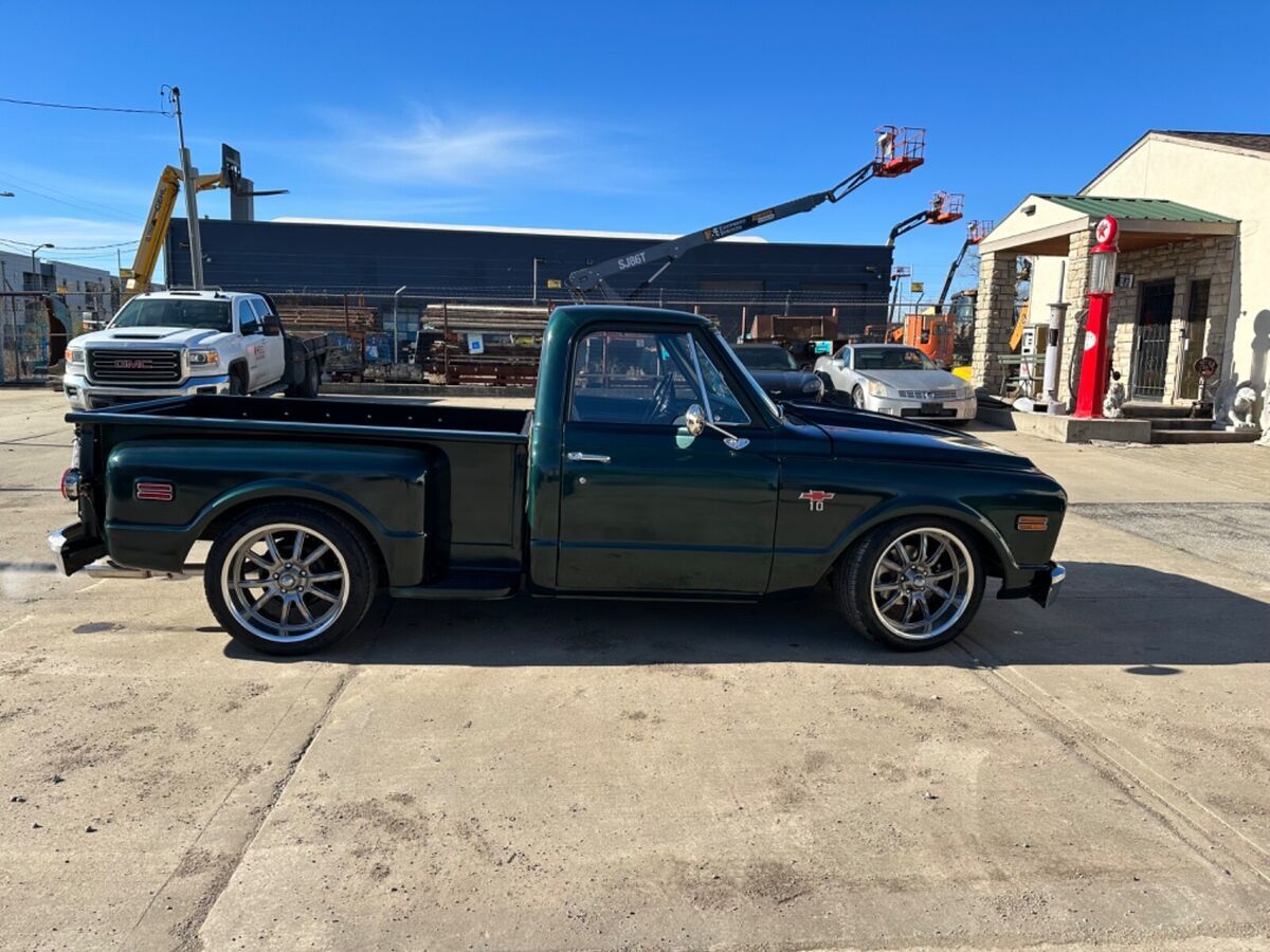 1968 chevrolet c10 pickup 350 automatic step side new sheet metal New interior 1968 Chevrolet C-10