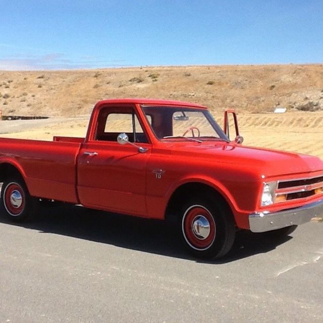 1968 Chevrolet C10 pickup (full frame off restoration/highly detailed): 1968 Chevrolet C-10