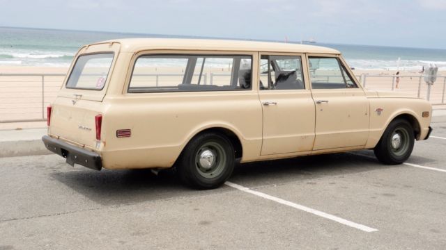 1968 Chevrolet Suburban C10 - photo 3